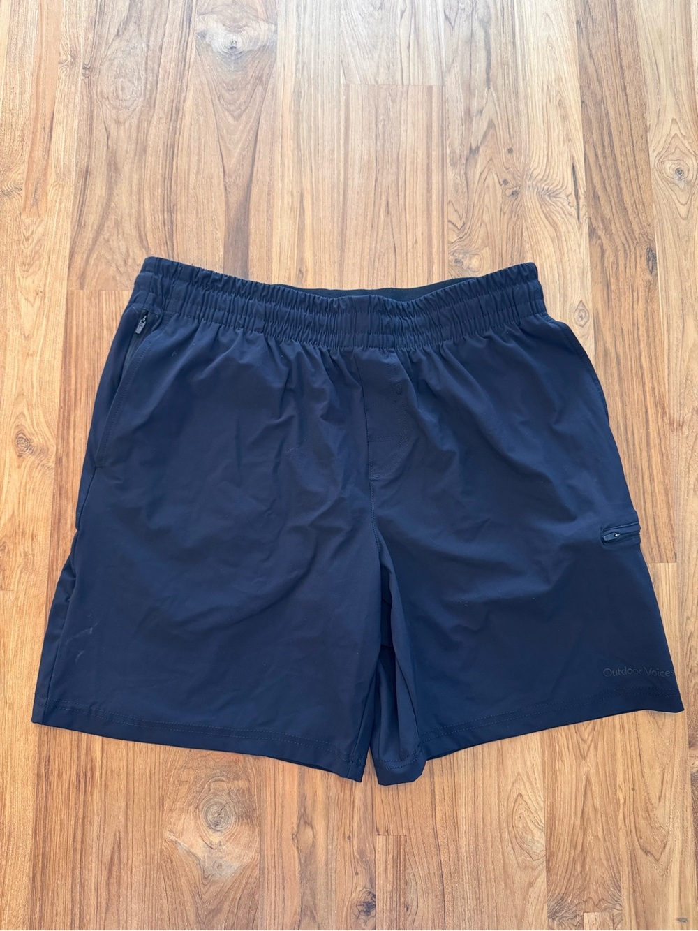 Outdoor Voices Shorts Men’s Medium Black Casual Athletic Shorts